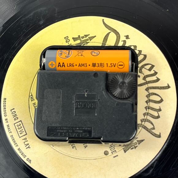 Vtg Disneyland Aesop Record Mickey Mouse Wall Clock Handmade Vinyl Art 9"x7.5" - Picture 5 of 7